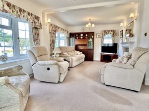 Photo 17- click for photo gallery